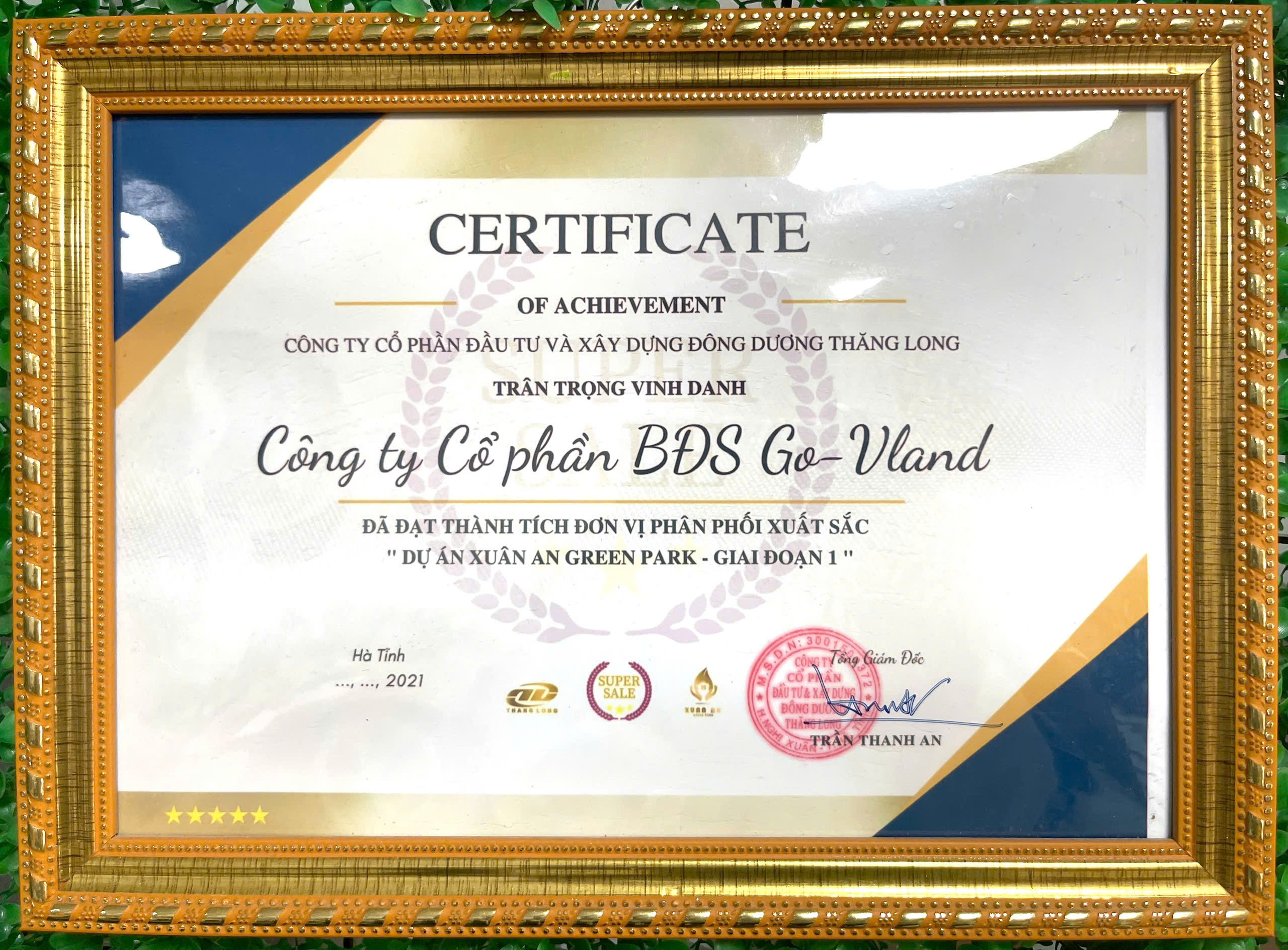 Bảng vinh danh Go Vland là đơn vị phân phối xuất sắc dự án Xuân An Green Park